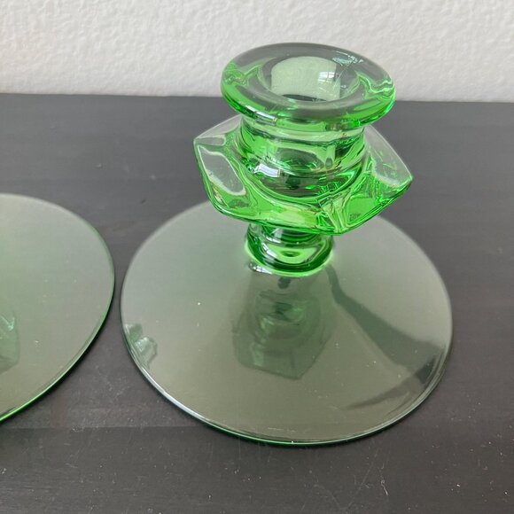 Vintage Fostoria Green Uranium Glass Candle Holders // Set of 2 // Fairfax Taper - Picture 6 of 6